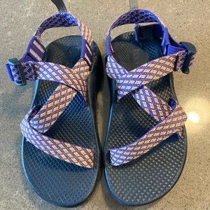Chaco Z/1 size 1 purple kids sandals